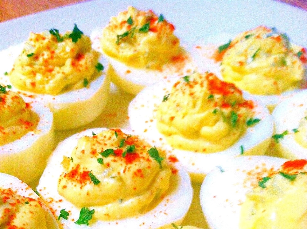 ゆで卵をデコって作るアメリカおつまみの定番 デビルド エッグ デイリシャス 楽天レシピ ゆで卵をデコって作るアメリカおつまみの定番 デビルド エッグ デイリシャス 楽天レシピ